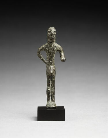 statuette, image 3/3