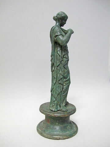 statuette, image 4/4