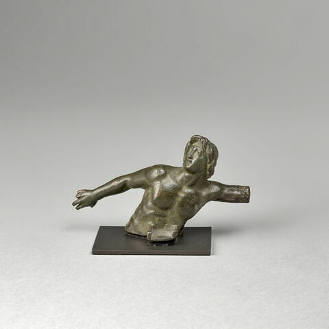 statuette