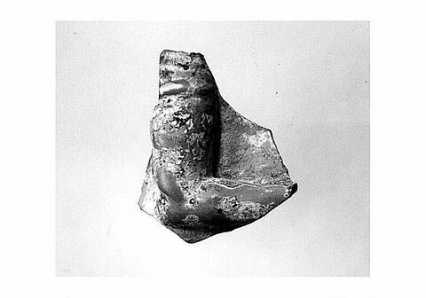 rhyton  ; vase plastique, image 12/13