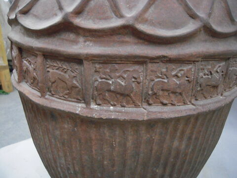 pithos, image 2/2