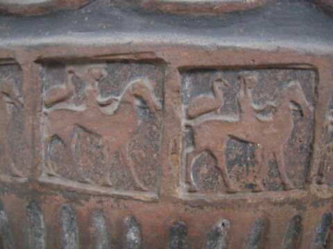 pithos, image 2/2