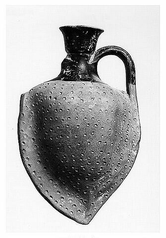 vase plastique ; amphorisque