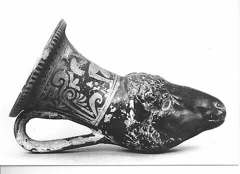 rhyton