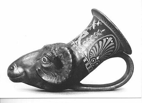 rhyton