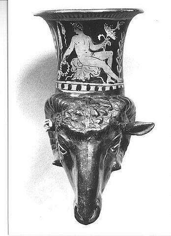 rhyton, image 2/2