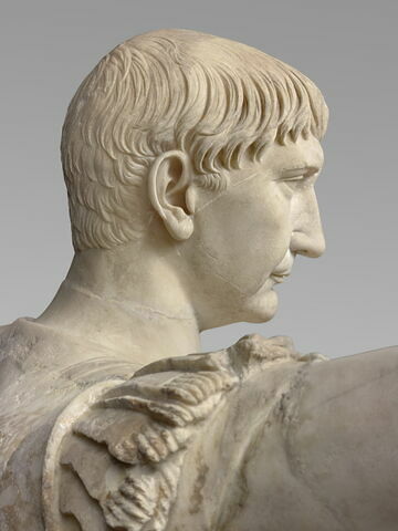 Trajan cuirassé, image 8/11