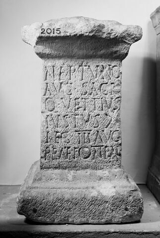 autel ; inscription, image 5/5