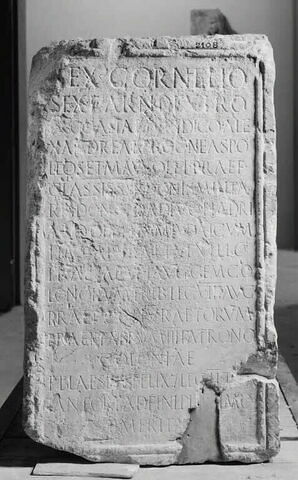 inscription, image 2/3