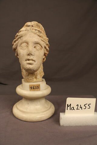 statuette, image 3/4