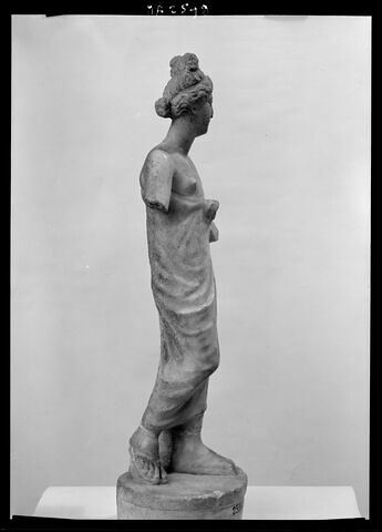 statuette, image 9/10