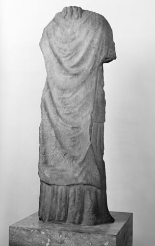 statue, image 15/21