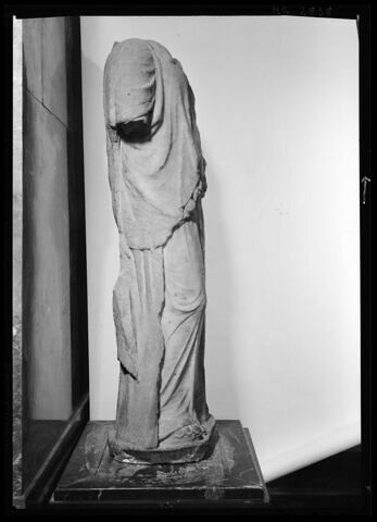 statue, image 19/21