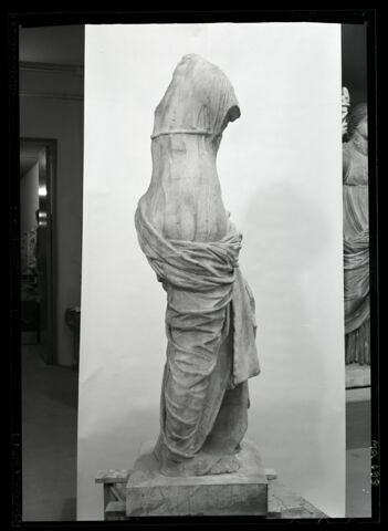 venus de Falerone, image 7/9