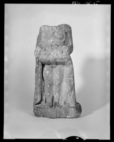 statuette, image 3/4