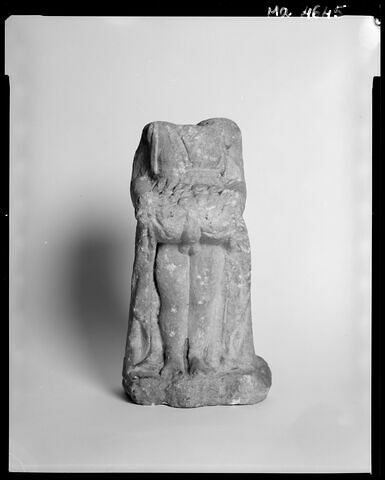 statuette, image 4/4