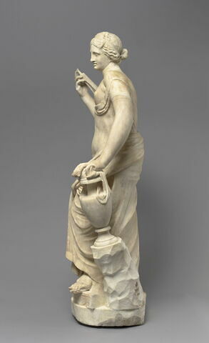 statuette, image 4/9