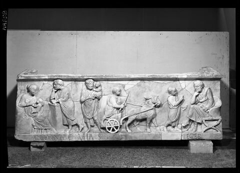 Sarcophage d'enfant