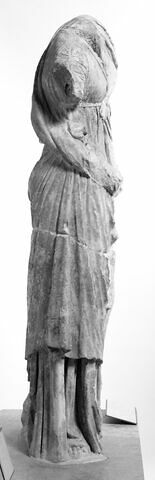 statue, image 8/10