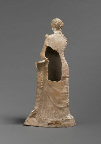 figurine, image 2/2