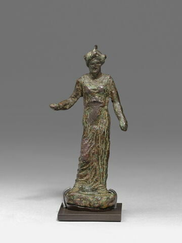 statuette