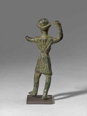 statuette, image 2/2