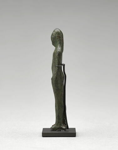 statuette, image 2/4