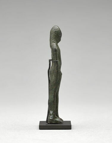 statuette, image 4/4