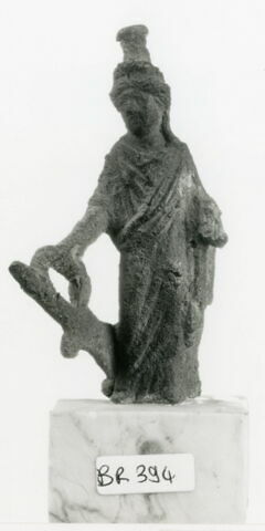 statuette