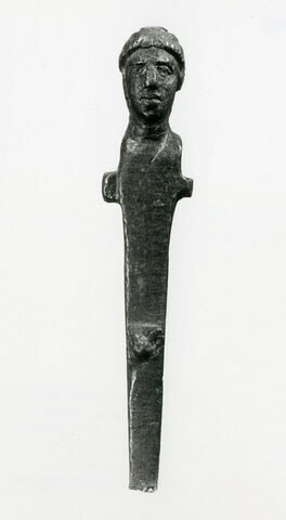 statuette, image 3/3