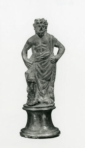 statuette