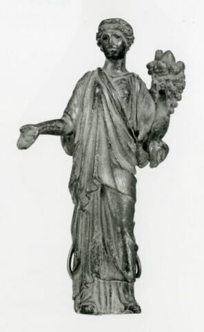 statuette