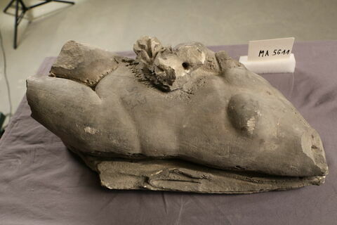 statue, image 4/4