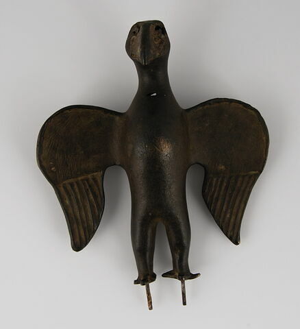 Rapace aux ailes déployées, élément d'applique (?)