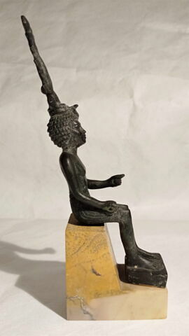 figurine, image 2/3