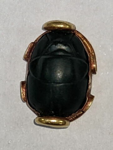 scarabée ; bague à chaton cerclé, image 2/3