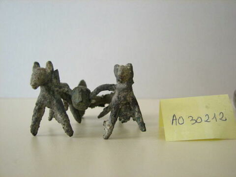 figurine, image 2/2