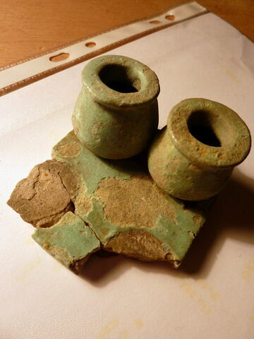 vase quadruple  ; vase, image 4/4