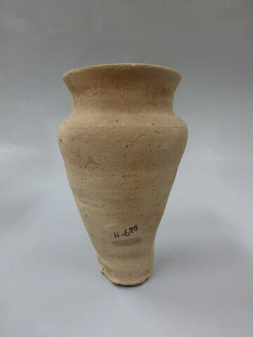 vase, image 3/4