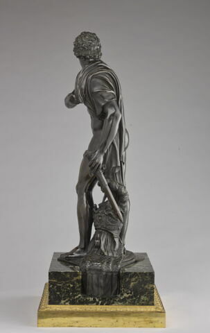 Statuette : Mars quittant les armes, image 6/8