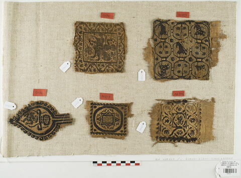 tabula ; décor de textile ; fragments, image 2/3