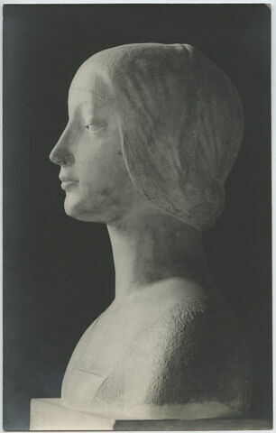 Buste de jeune femme, image 5/5