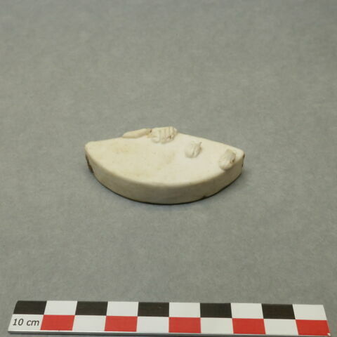 figurine, fragment