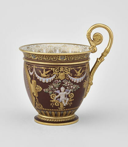 Tasse du déjeuner des Portraits de la famille royale et des Vues de Neuilly : Clémentine d’Orléans (1817-1907), image 2/11