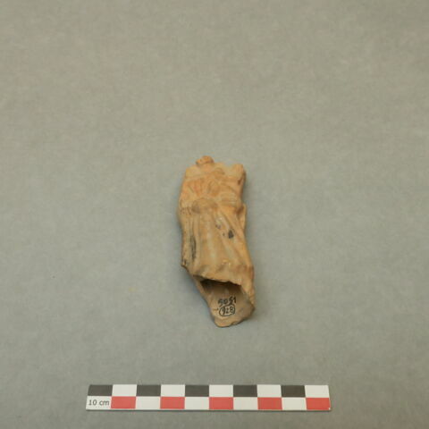 figurine, fragment