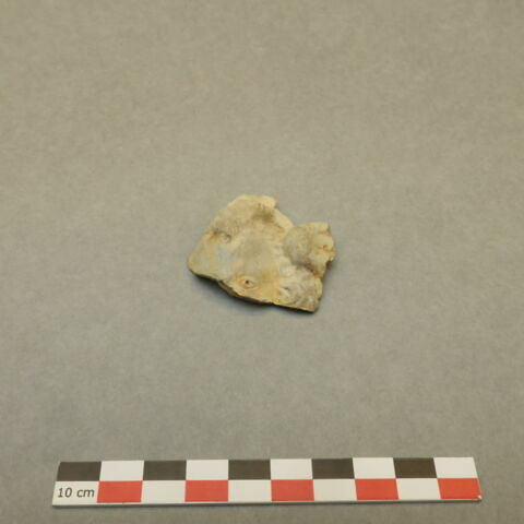 figurine, fragment