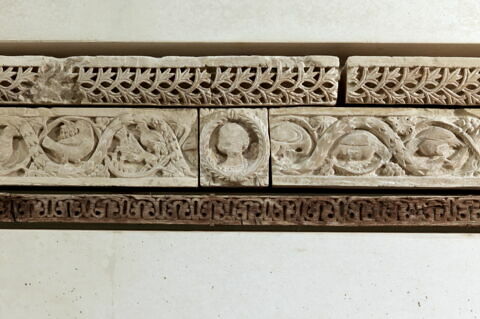 frise ; fragment, image 4/4