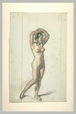 Femme nue, les bras au-dessus de la tête