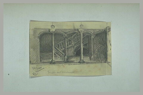 Escalier intérieur, image 2/2