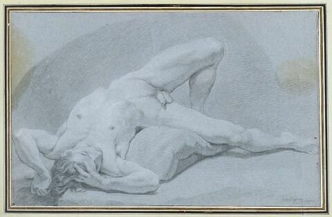 Homme nu, étendu sur un matelas plié sous lui, image 4/4